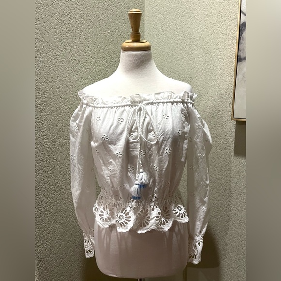 Rebecca Minkoff Anthea Off The Shoulder Eyelet Top Boho Peasant Shirt XS NEW - Picture 2 of 7